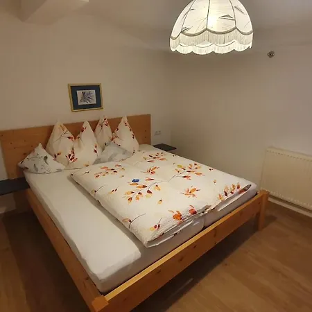 Haus Enzian Appartement Kartitsch