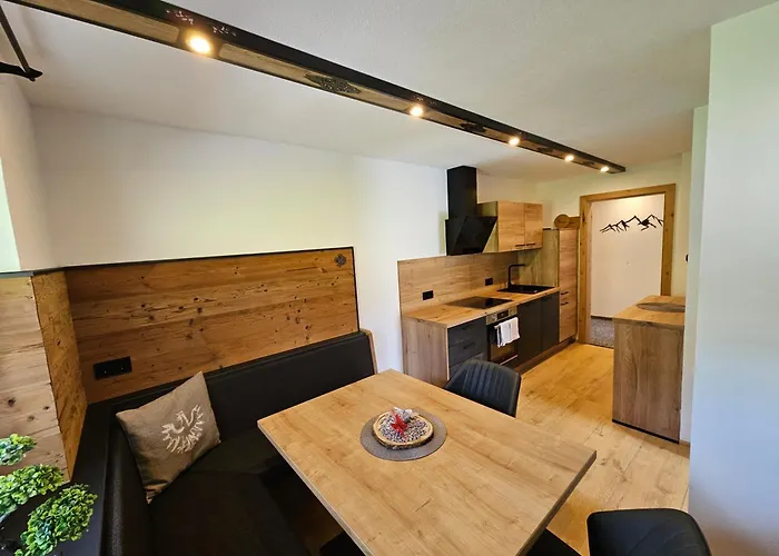 Haus Enzian Apartamento Kartitsch