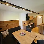 Haus Enzian Lejlighed Kartitsch