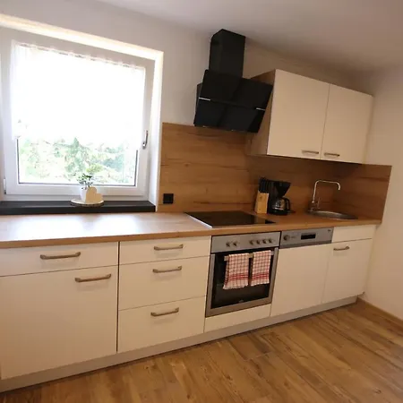 Haus Enzian Apartamento