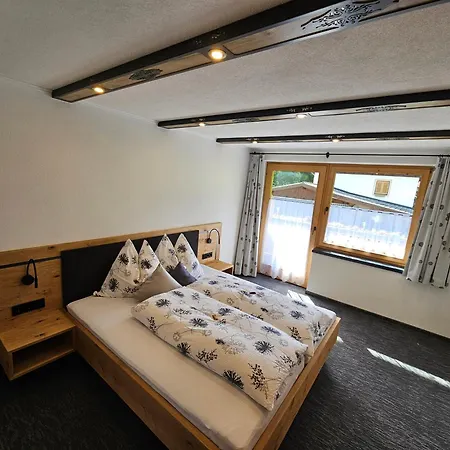 Haus Enzian * Kartitsch