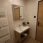 아파트 Haus Enzian 칼티트슈