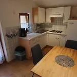 Haus Enzian * 칼티트슈