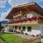 아파트 Haus Enzian 칼티트슈