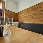 Haus Enzian 아파트 칼티트슈